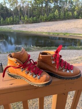 Danner Tan Leather Hiking Boots with Red Laces